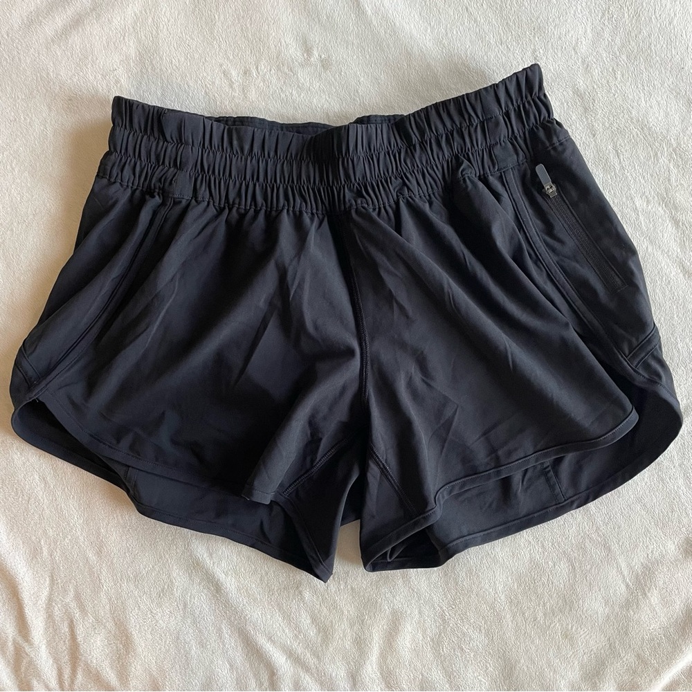 Lululemon Tracker Short V4” Sz 10